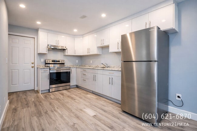 Building Photo - 33270 Shelley Ave