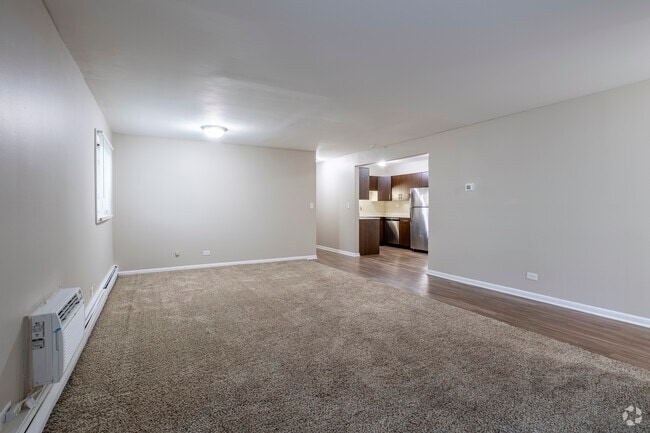1BR, 1BA - 776SF - Living Room - Westbridge Apartments