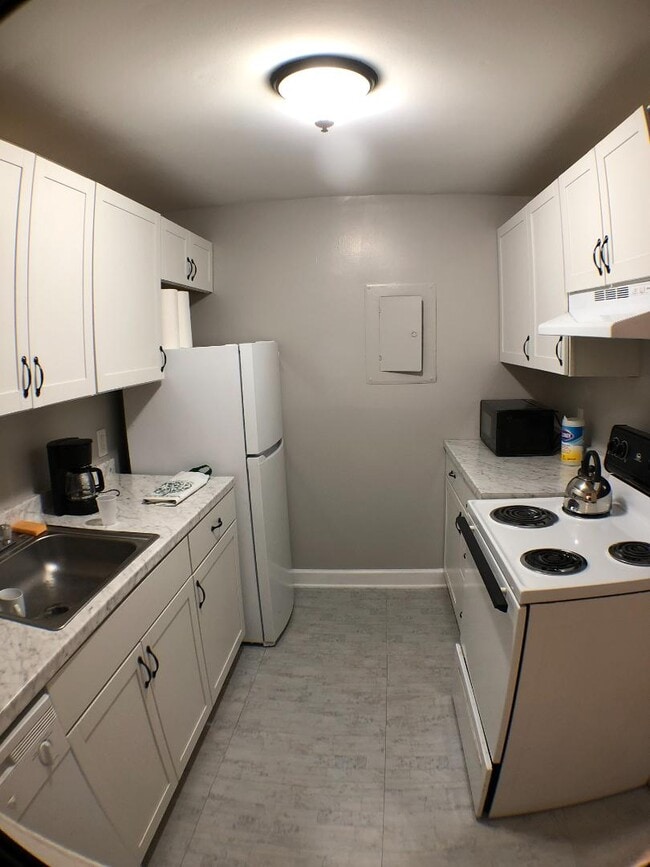 Photo - 4 N Hamilton St