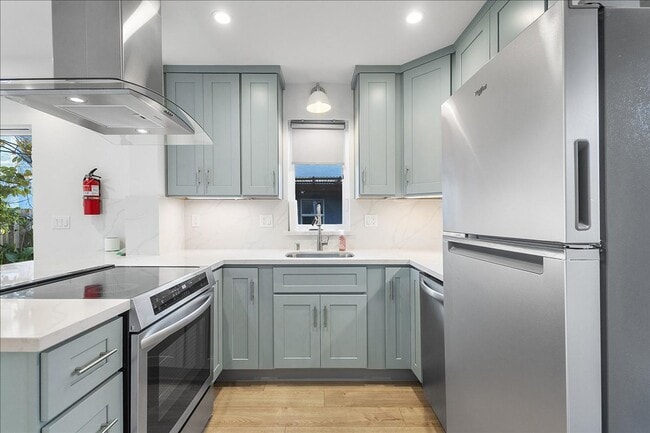 Photo - 1012 Broadway