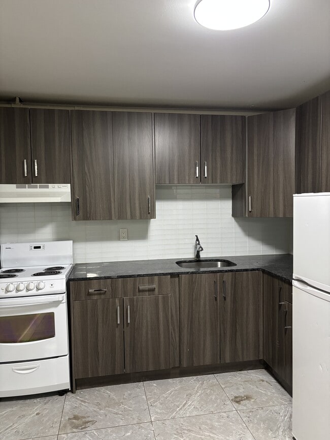 Photo - 3511-3118 118 Ave NW Unit 109