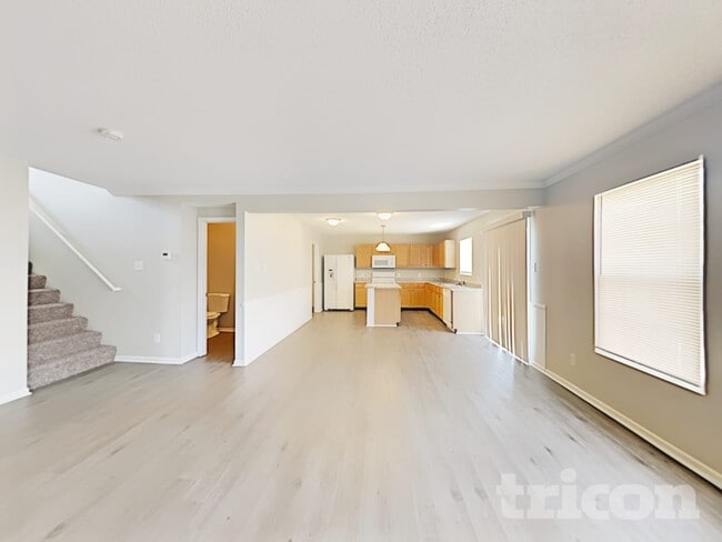 Photo - 8144 Crackling Ln