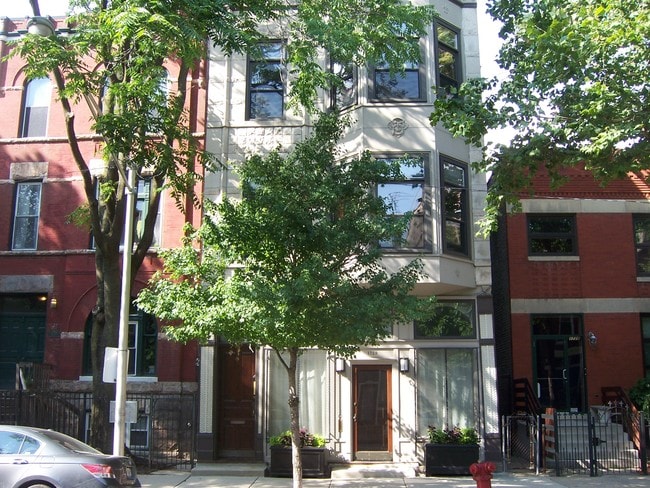 1730 W. Erie St. - 1730 W Erie St Unit #3