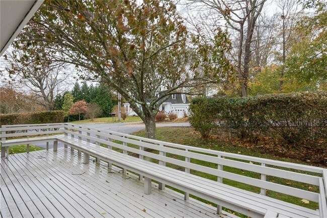 7 Cowsill Ln Unit 1