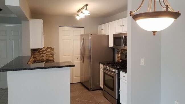 Photo - 14154 Cuddy Loop Unidad 202