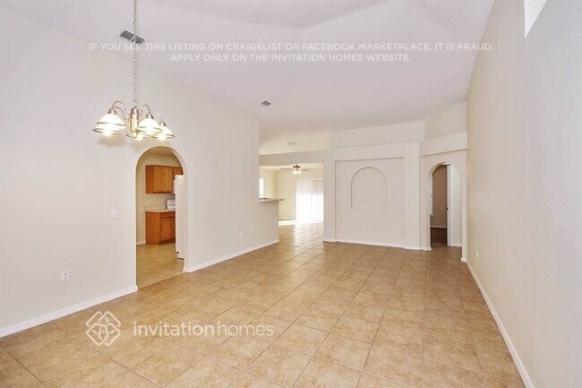 Photo - 159 Velveteen Pl Casa