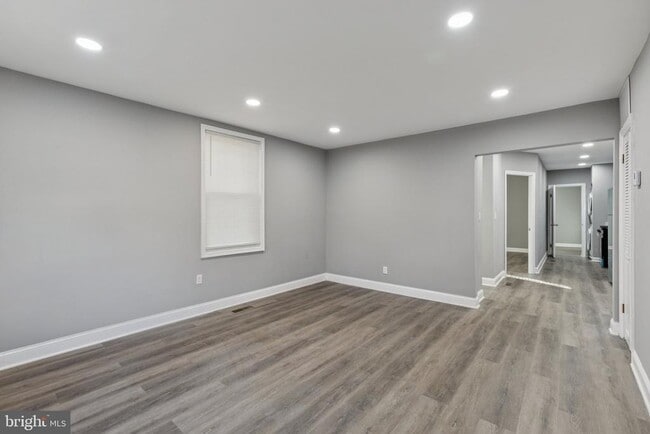 Photo - 405 34th St SE Unit 1