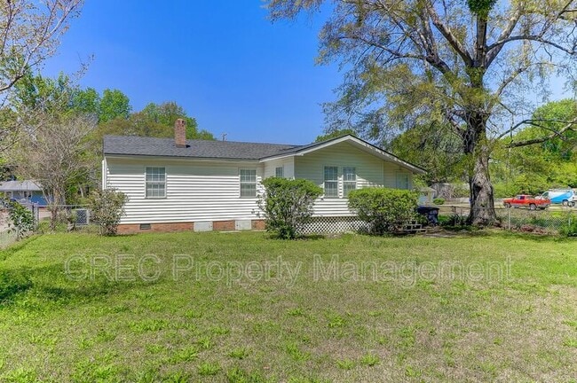 Photo - 2401 Eagle Dr