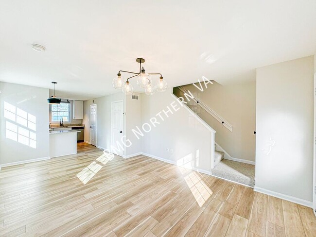 Photo - 3800 Edison St