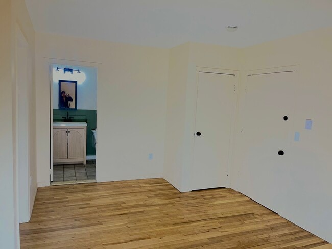 Photo - 5263 US-44 Unit 3