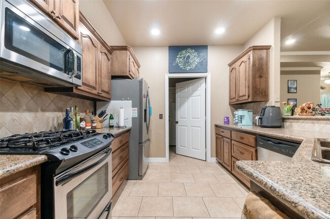 Photo - 103 Silver Bay Ln