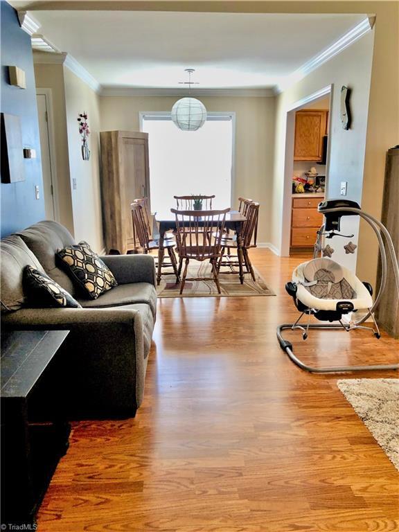 Photo - 5404 Whitley Way