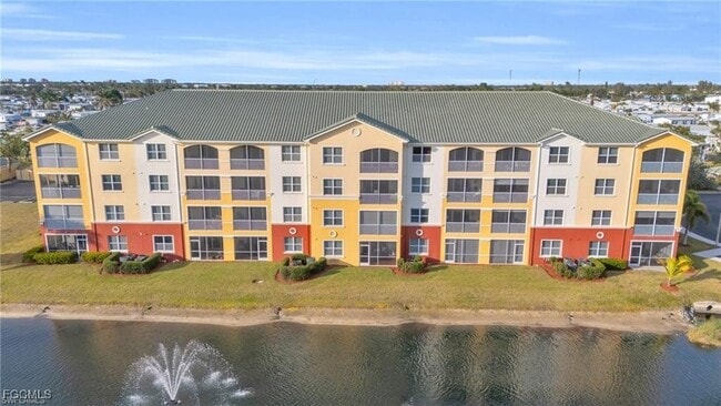 Building Photo - 11001 Gulf Reflections Drive Unit 106 Rental