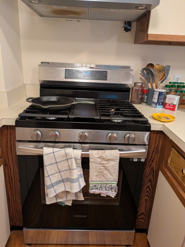 Photo - 61 6th St Unit 2