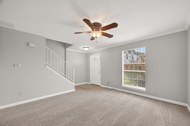 Photo - 7031 Chasewood Dr