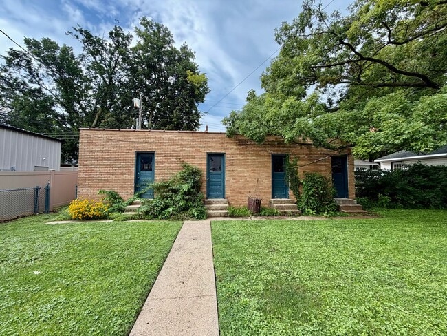Photo - 306 E Locust St Unit 3