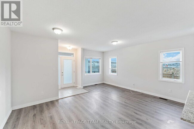 Photo - 140 Walleye Private