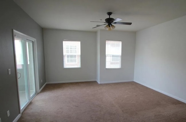 Photo - 88 W Sergio Way