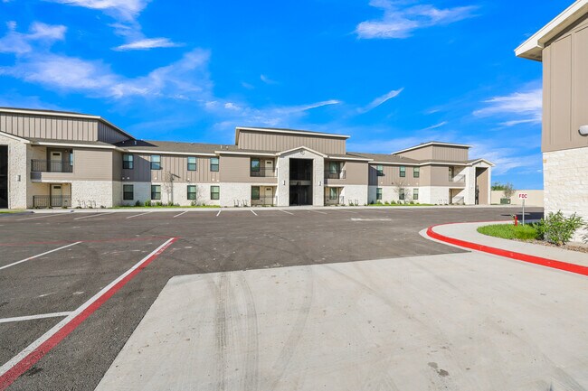 Building Photo - Depot Apartments Unit 113