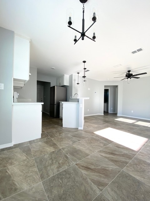 Photo - 2129 Multi National Unit A