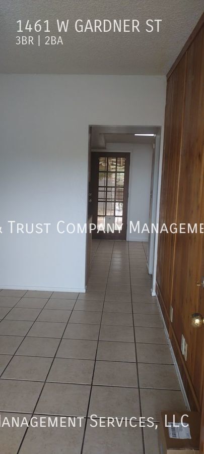 Photo - 1461 W Gardner St