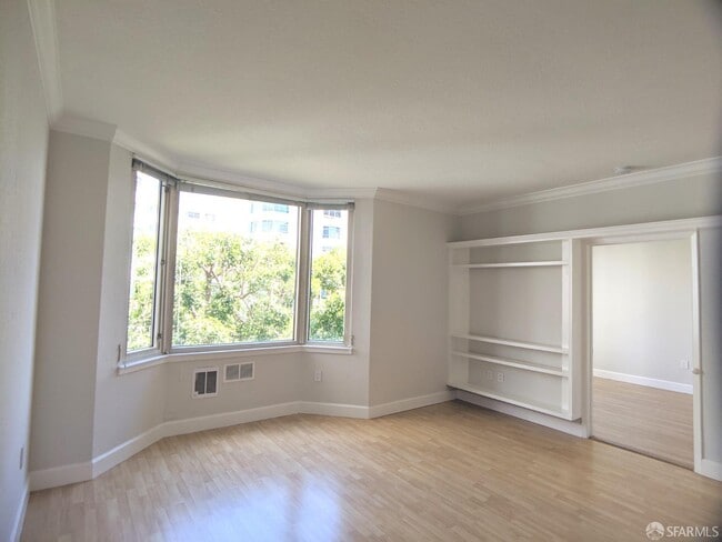 Photo - 201 Harrison St