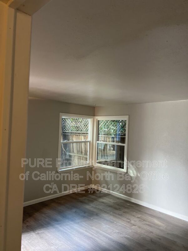 Photo - 418 S Spring St Unidad 2