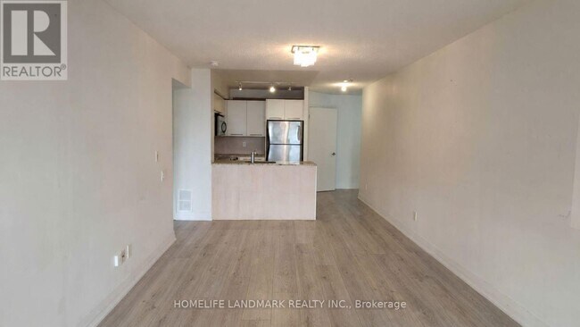 Photo - 21 Carlton St. Unit 1810