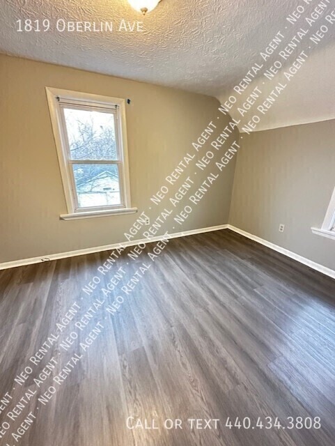 Photo - 1819 Oberlin Ave