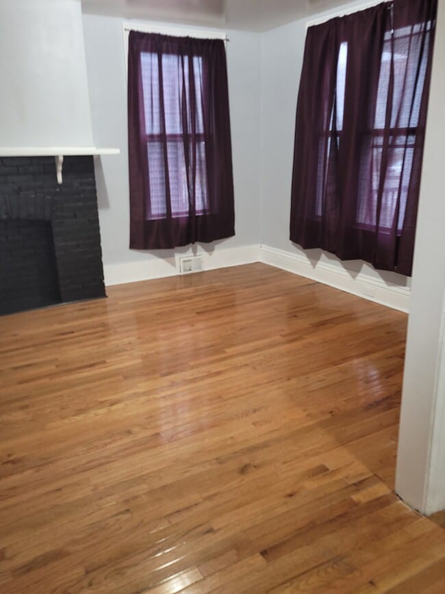 Photo - 376 W Delavan Ave