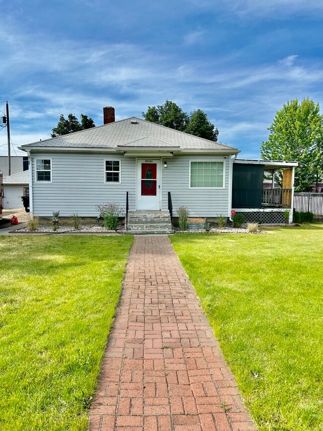 Photo - 15121 E 1st Ave House