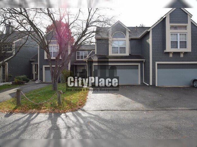 Photo - 7497 Charrington Ct Casa