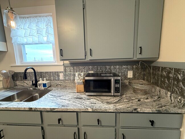 Kitchen - 15 Summit St Unit #1