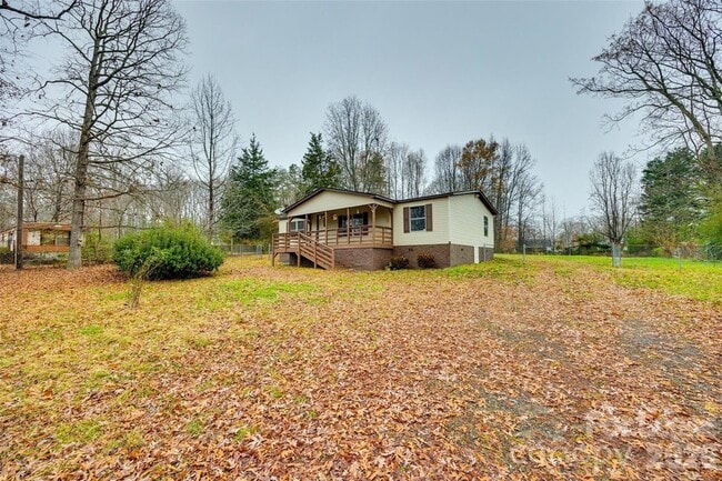 Photo - 128 Summer Glen Dr