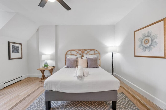 Photo - 242 Mccormick Pl Unidad ID1056105P