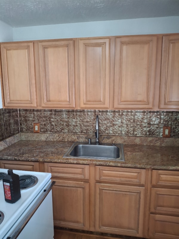 Photo - 6941 Dartmouth Ave N