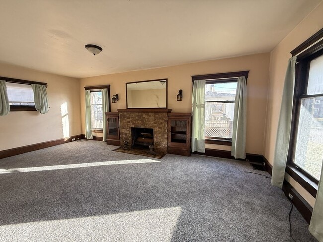 Photo - Very large 4 bedroom home for rent - Canton NW