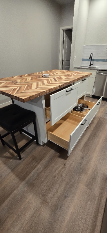 Photo - 618 Apex Trail