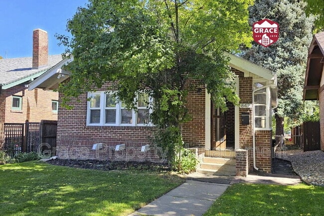 Photo - 842 Jackson St