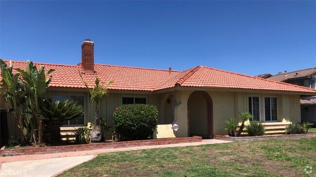 Building Photo - 562 W Casmalia St Rental
