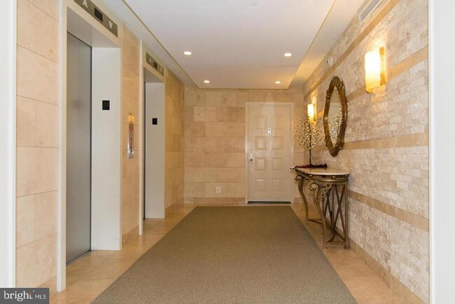 Photo - 8350 Greensboro Dr