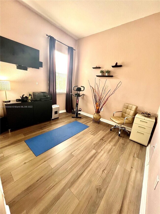 Photo - 4435 SW 160th Ave Unit 205