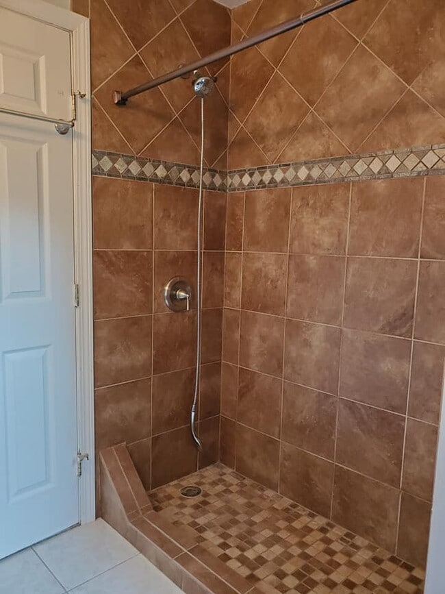 Photo - 11 Elm St Unit 11 Elm Street