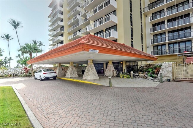 Photo - 180 Seaview Ct Unit 201