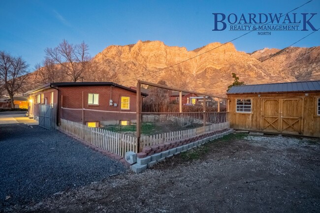 Photo - Newly Remodeled 3 Bedroom East of Harrison Blvd!