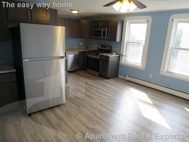 Building Photo - 286 Highland Ave
