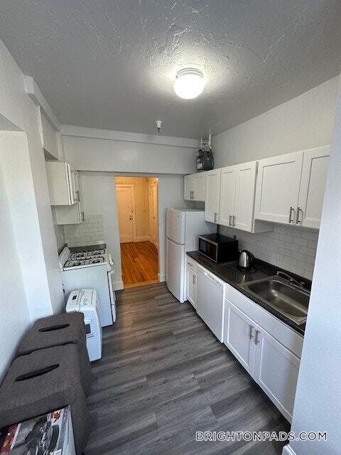 Photo - 1800 Commonwealth Ave Unit 2