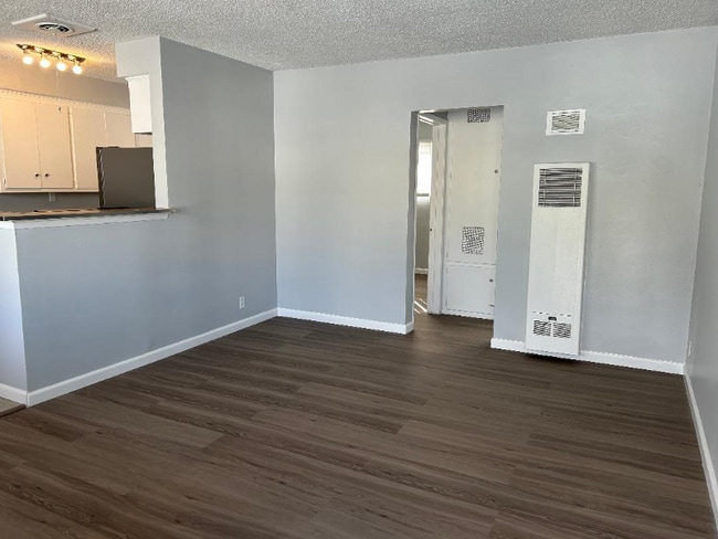 Photo - 2621 W Ramona Rd