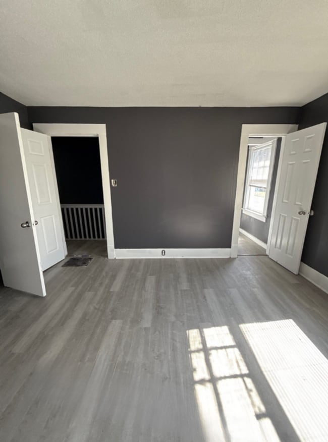 Photo - 802 Kippley St