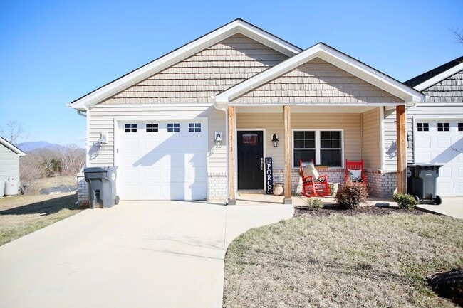 Building Photo - 1313 Emerald View Ct Rental